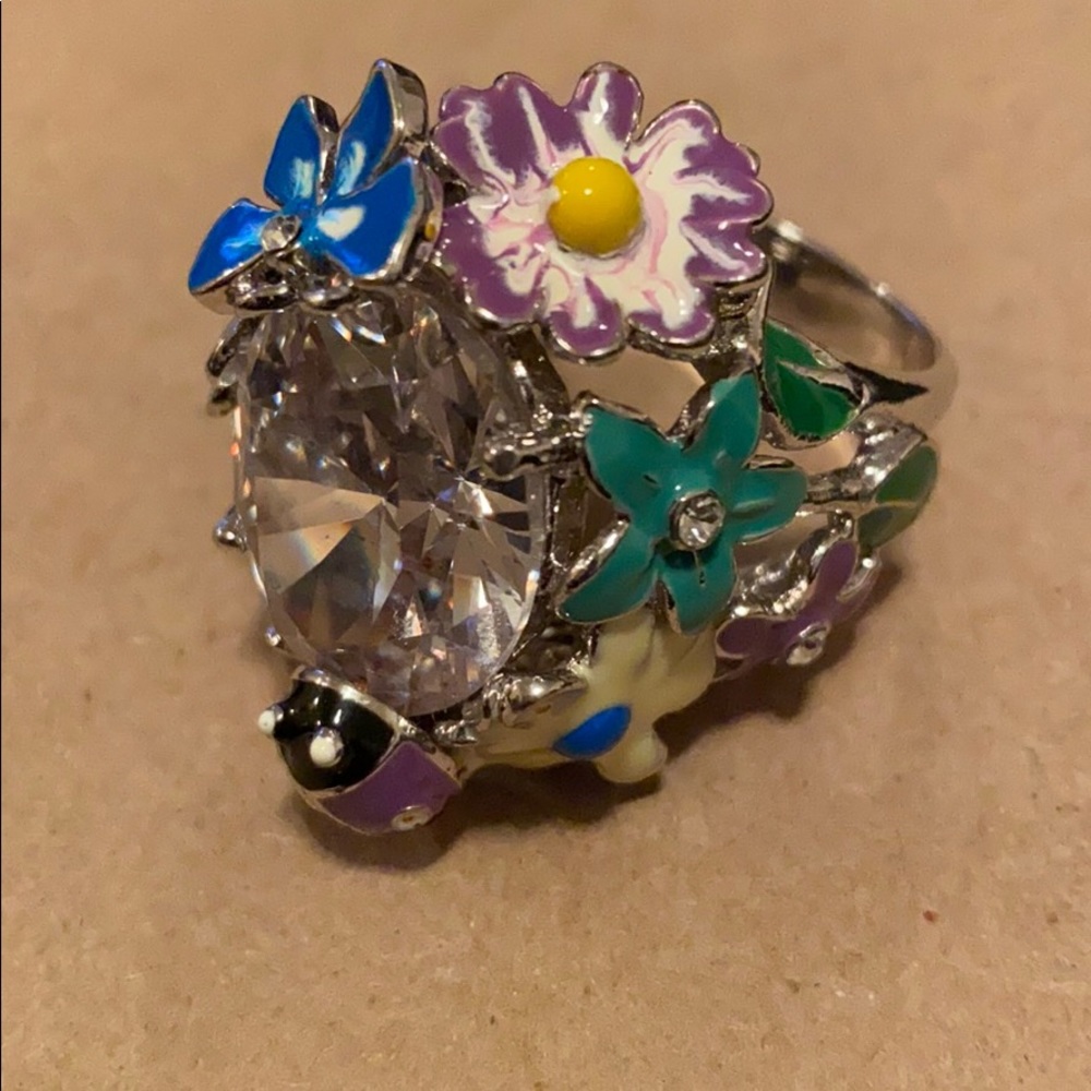 Cocktail ring